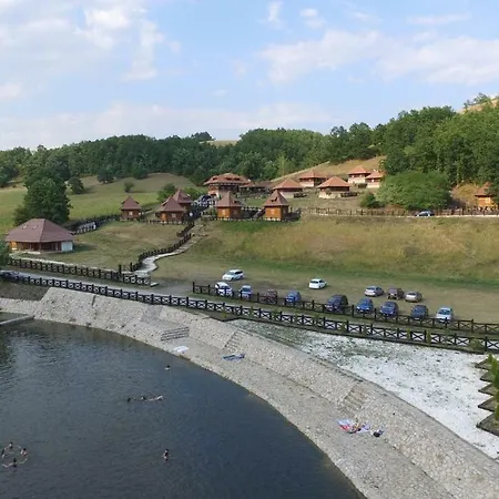 Eko Selo ホテル *