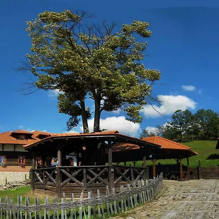 Eko Selo ホテル *